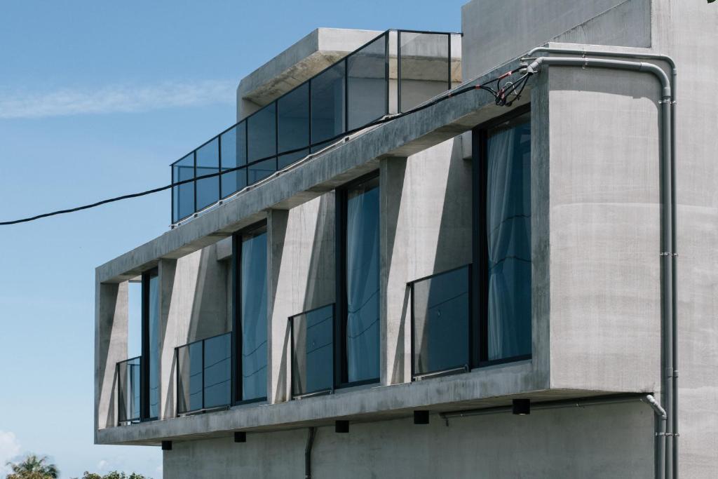 Το κτήριο όπου στεγάζεται  το δωμάτιο σε οικογενειακή κατοικία