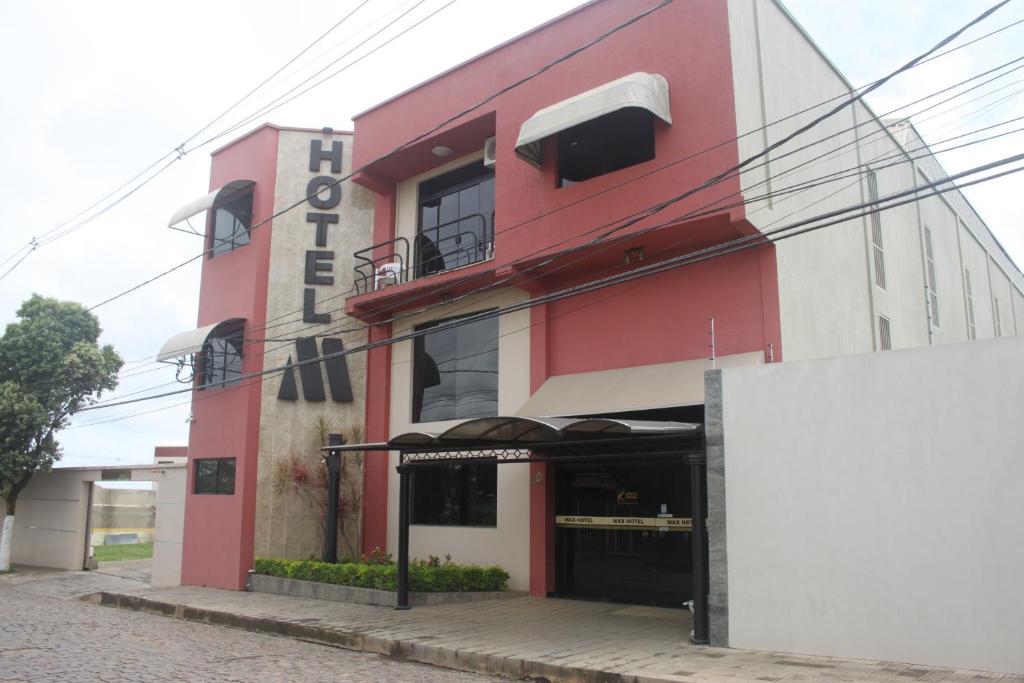  Max Hotel