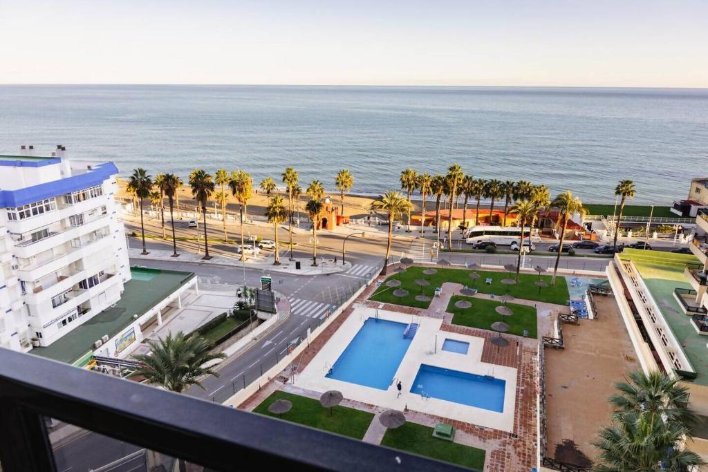 Precioso apartamento con vistas infinitas al mar, Benalmádena ...