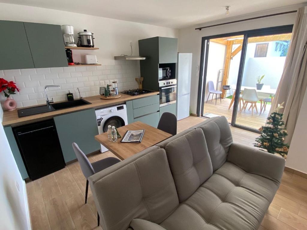 Kuchyň nebo kuchyňský kout v ubytování Longanea 1