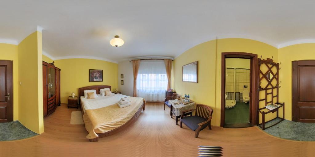 (Ne)vinná kavárna - 8