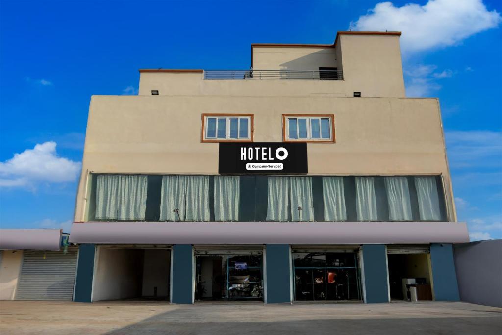 Fotografie z fotogalerie ubytování Super Hotel O Cuttack-Puri Bypass Crossway Formerly Anand Palace v destinaci Bhuvanéšvar