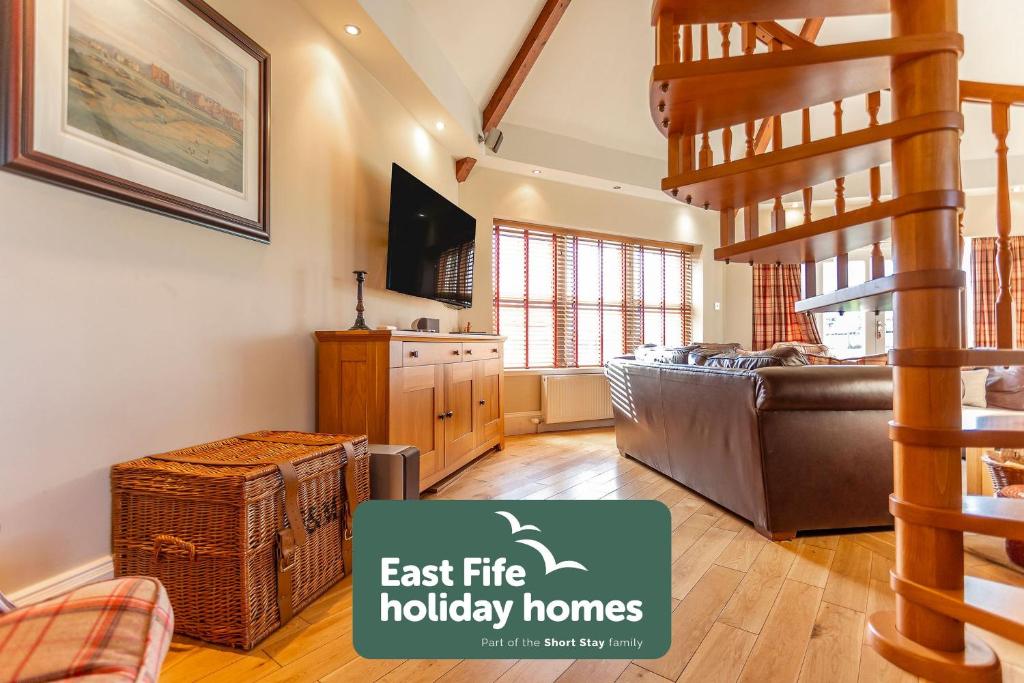 Et tv og/eller underholdning på Swilken Lodge - Blacklaws Steading