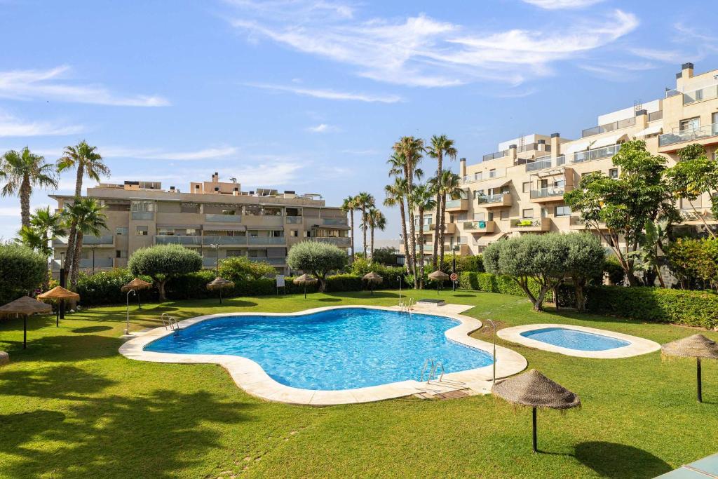 Photo inspiration: Gallery Detail: Elegant 3Br Penthouse With Sea View Pool Garden Torremolinos Updated