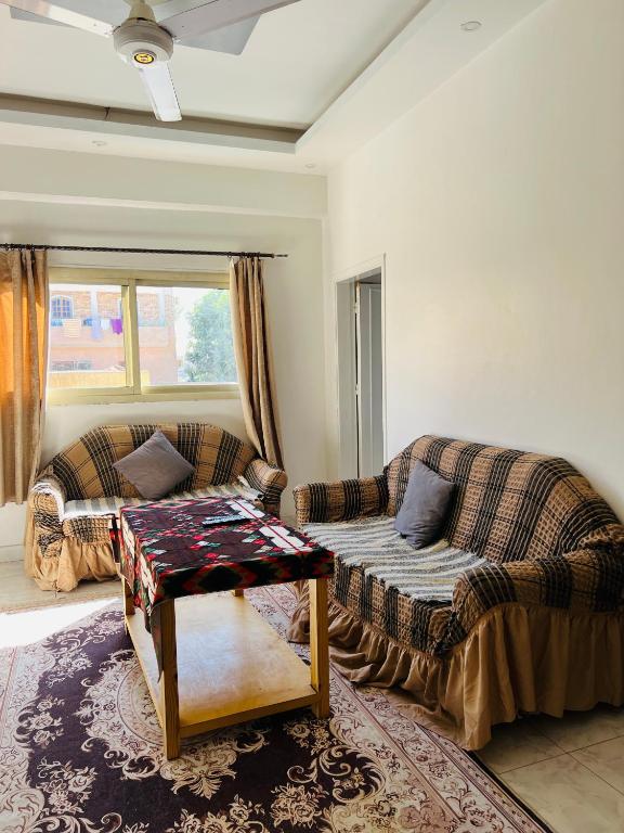 Tara Apartments - 10