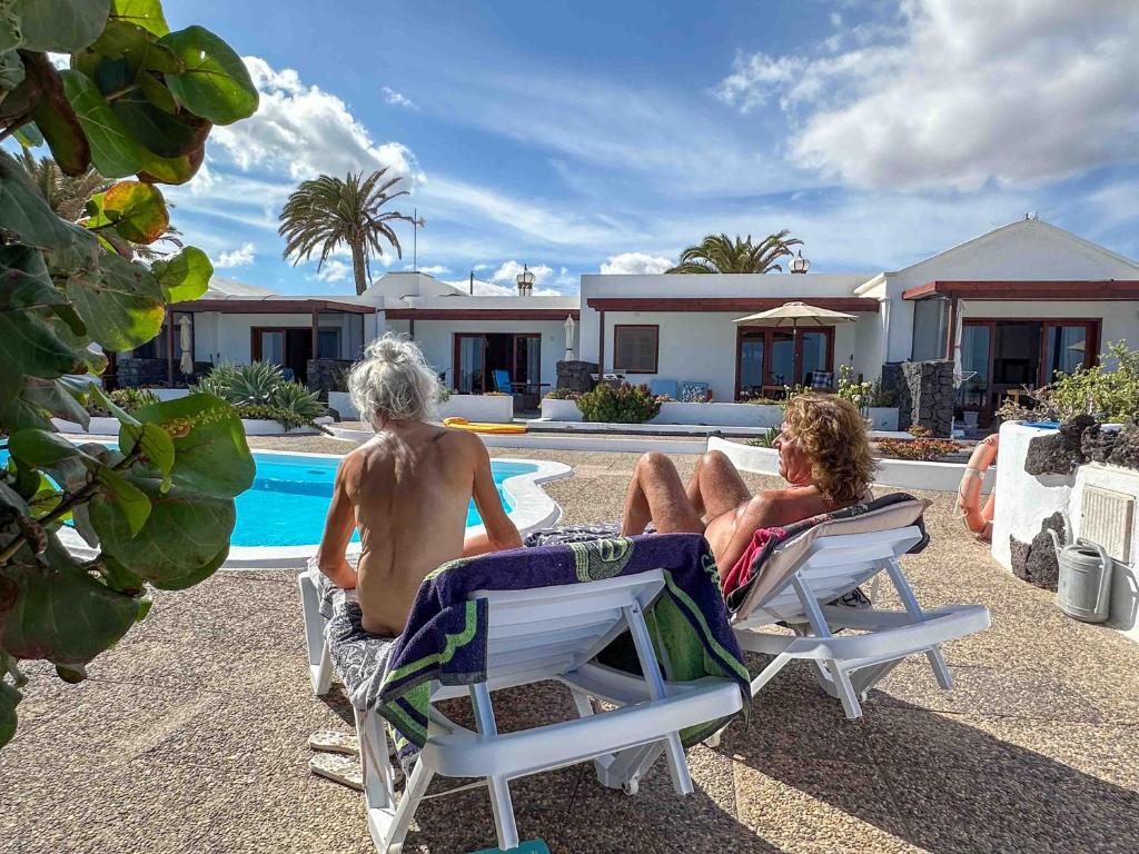 Gæster der bor på Juwel des Meeres Nudist Place FKK Complejo Nudista - Charco del Palo -