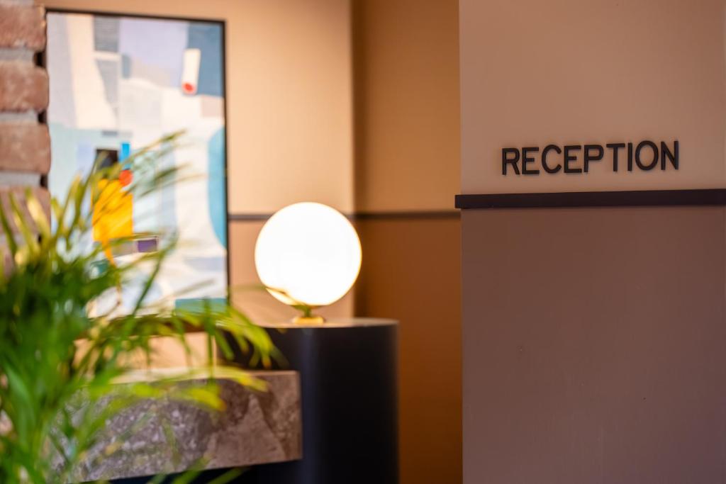 Vstupní hala nebo recepce v ubytování Hotel NOBO Tbilisi