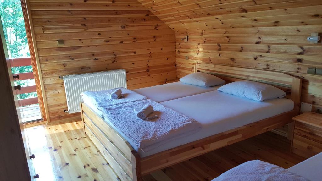 Ecotourism Mrežnica - Casa De Tres Dormitorios