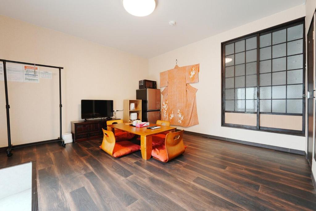kinyo inn 1 102