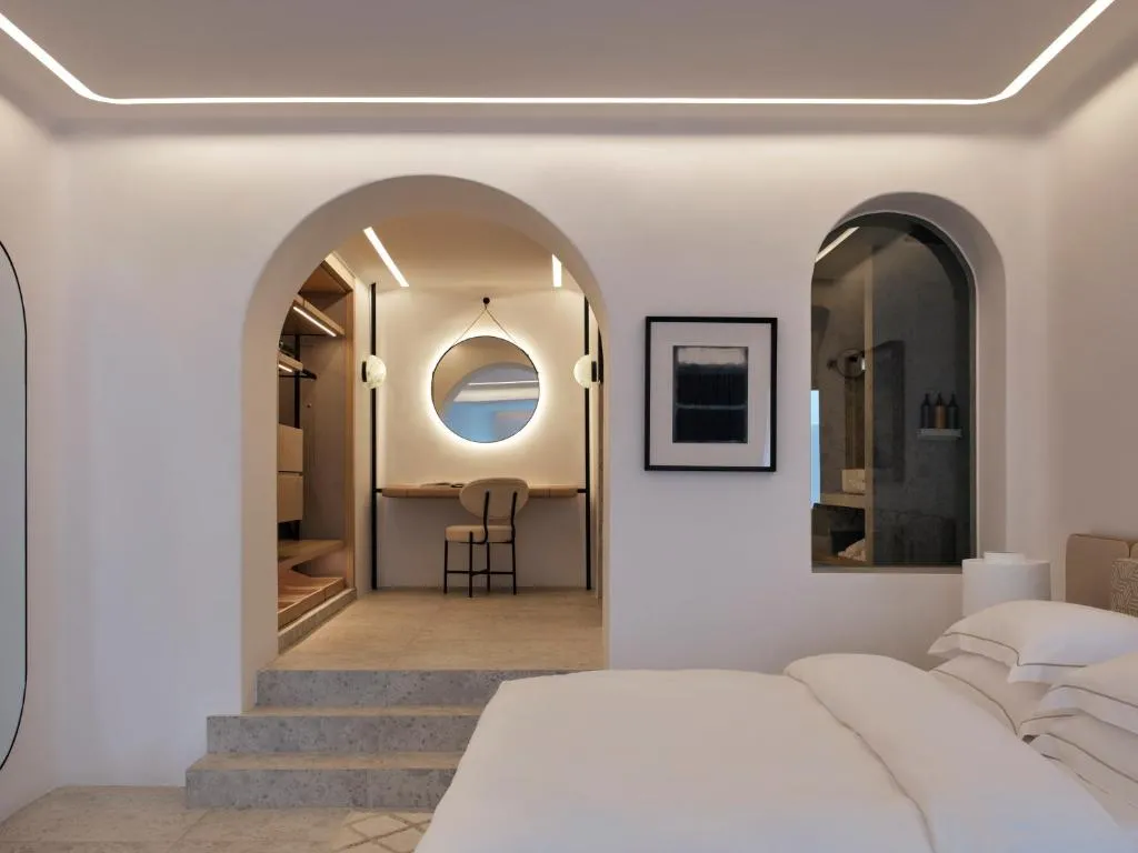 OMICRON Two Bedroom Maisonette with Private Pool & Sea View