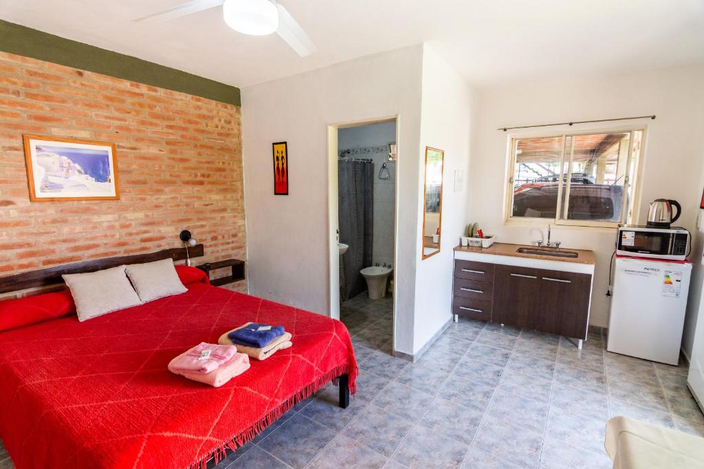 HOSTERIA NIDO DE CONDORES-Solo Adultos