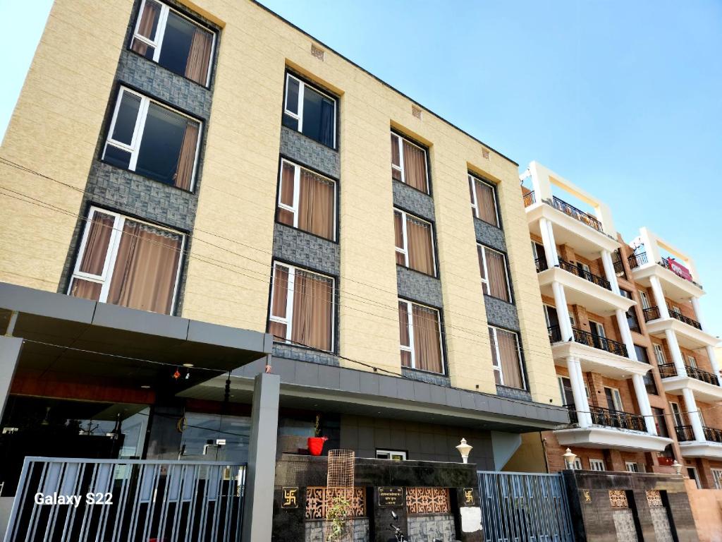 Budova, kde se hotel nachází