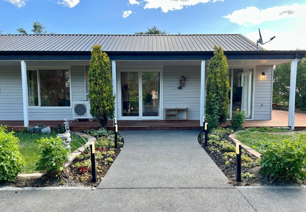 Κήπος έξω από το Sunlit cosy retreat