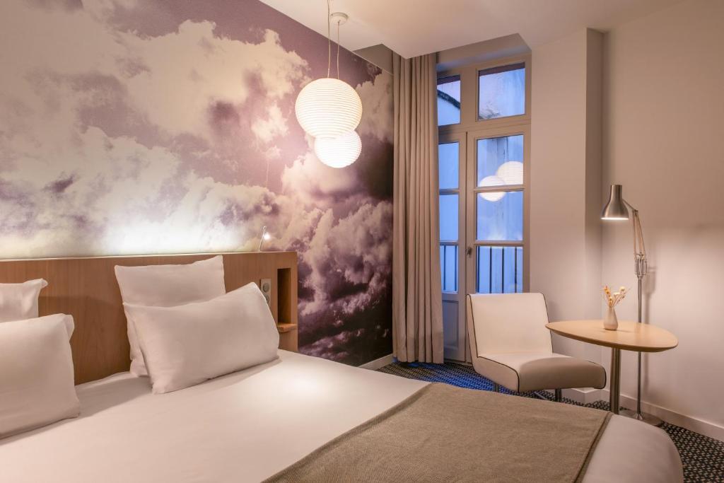 Le Grand Balcon Hotel - 5