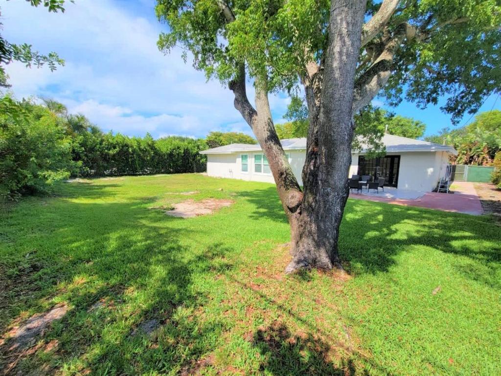 Afbeelding uit fotogalerij van The Place Villa in North Palm Beach