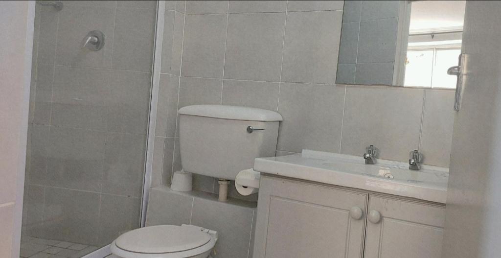 Koupelna v ubytování SolSands Hotel & Self-Catering