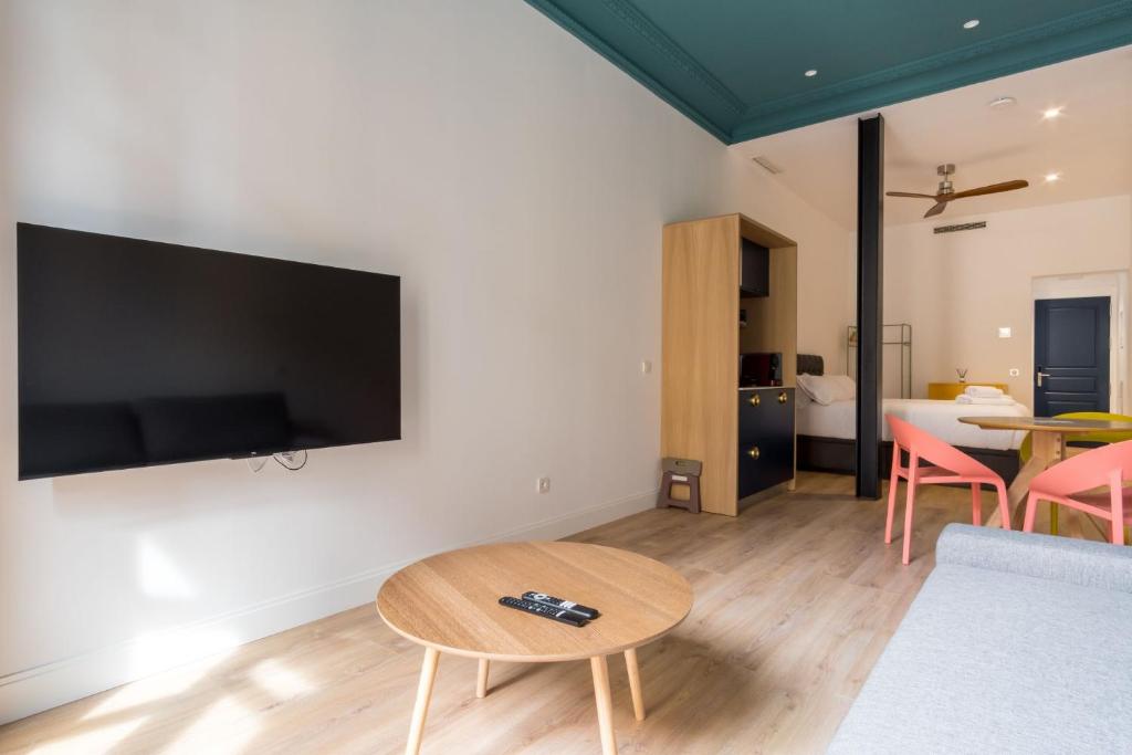 Modern Bright- Studio -Chueca - 3