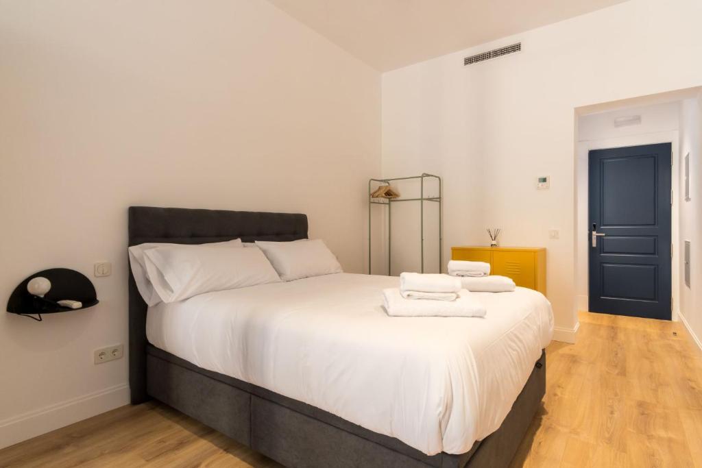 Modern Bright- Studio -Chueca - 11