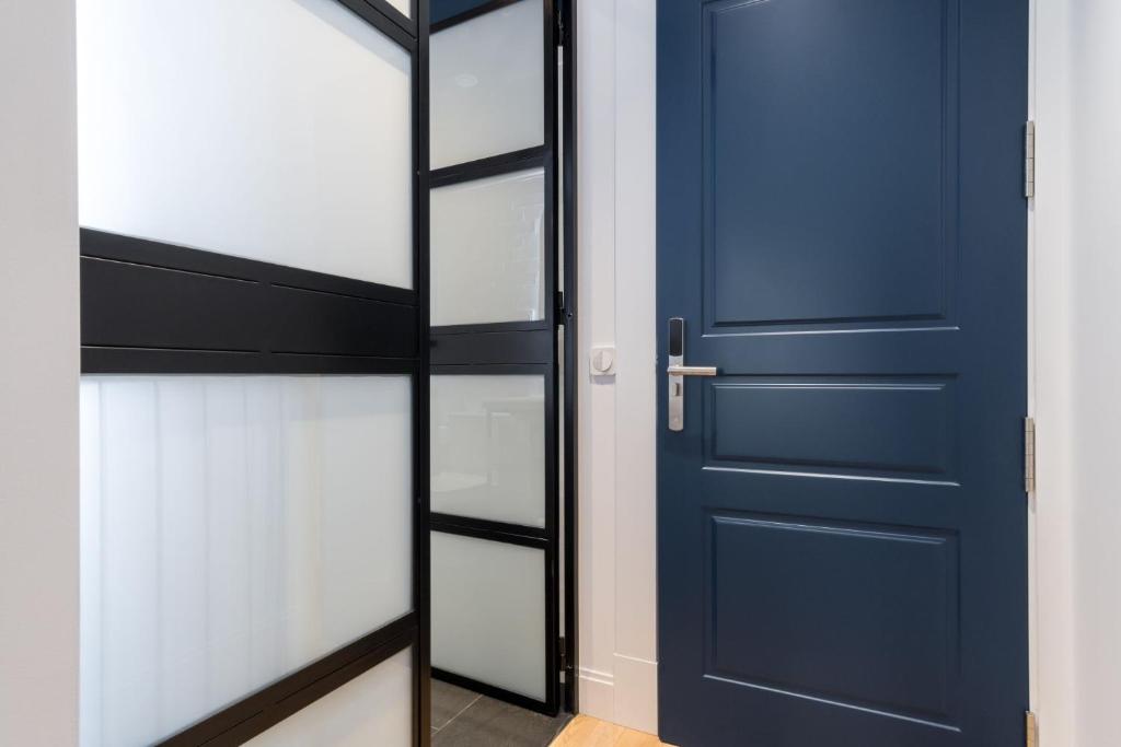 Modern Bright- Studio -Chueca - 16