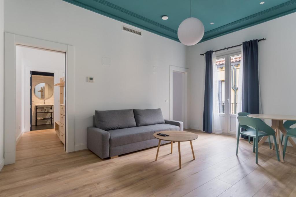Modern Bright- Studio -Chueca - 18