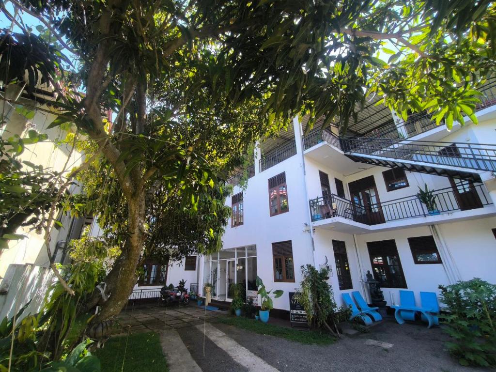 Здание отеля