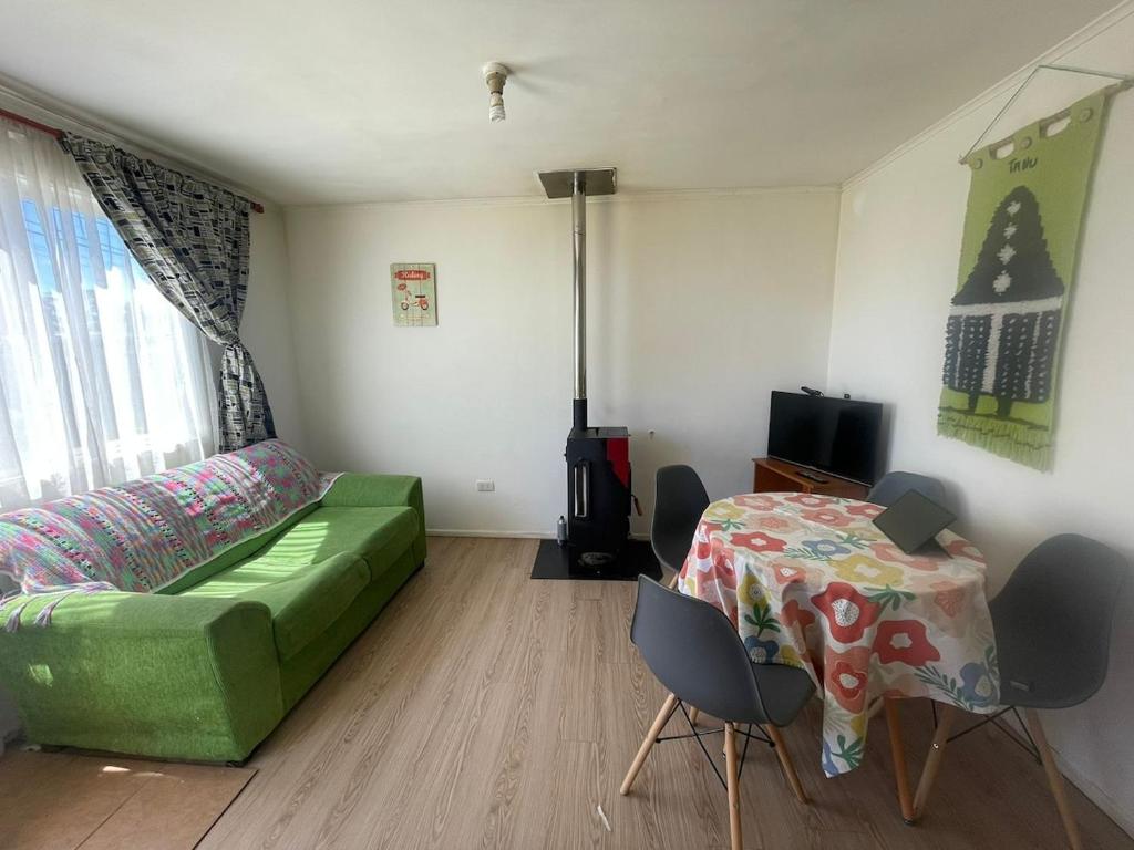 Χώρος καθιστικού στο House in Puerto Varas per day