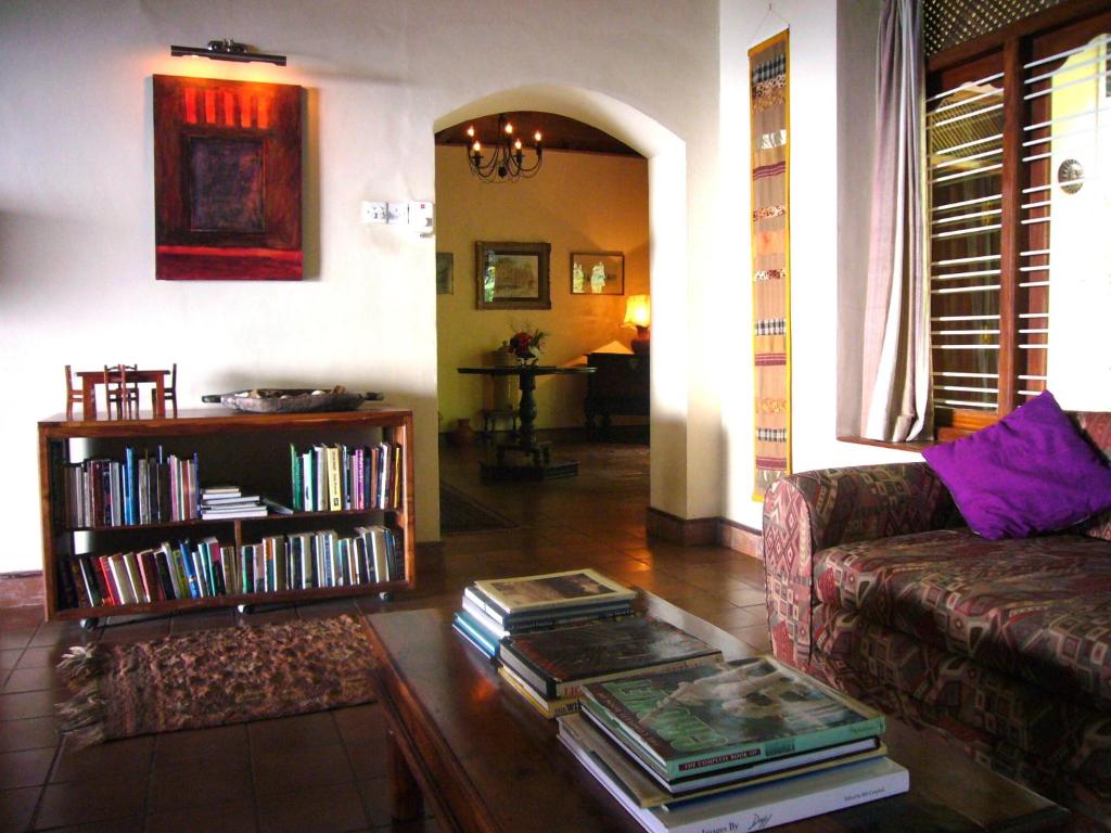 Posezení v ubytování Rangala House