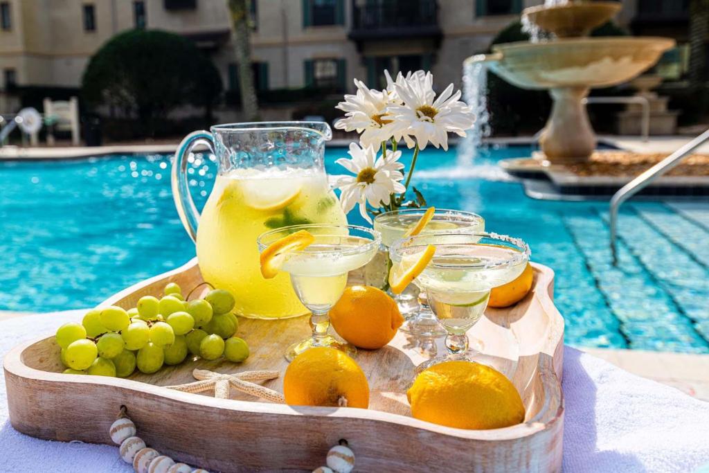 Afbeelding uit fotogalerij van 1st floor King Suite w kitchenette 6107-L in St. Augustine