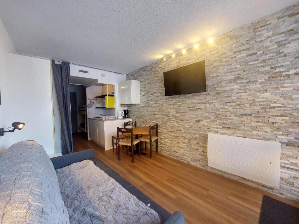 Studio calme proche pistes avec balcon et WIFI