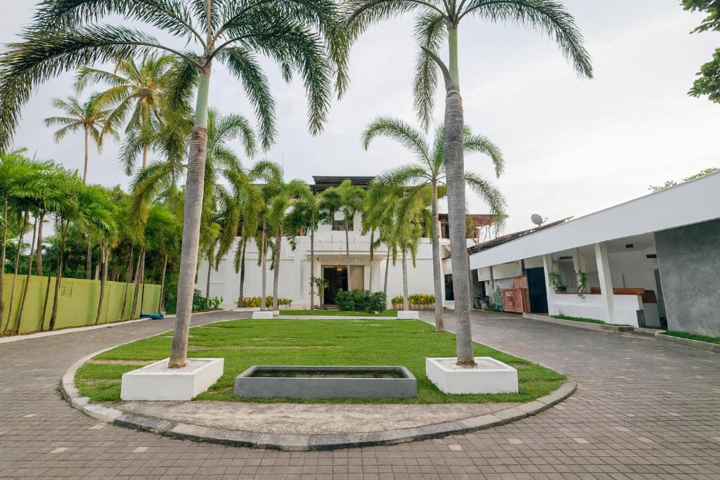 Vườn quanh Ayurna Ayurveda Resort And Spa