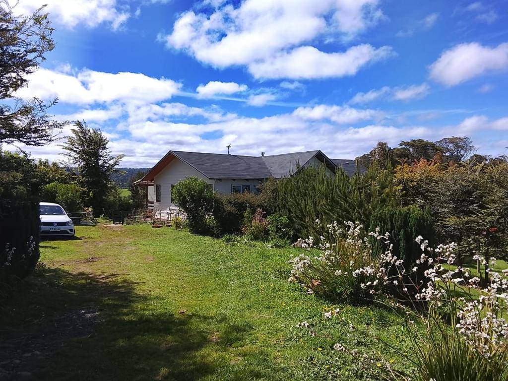 En have udenfor Casa en parcela