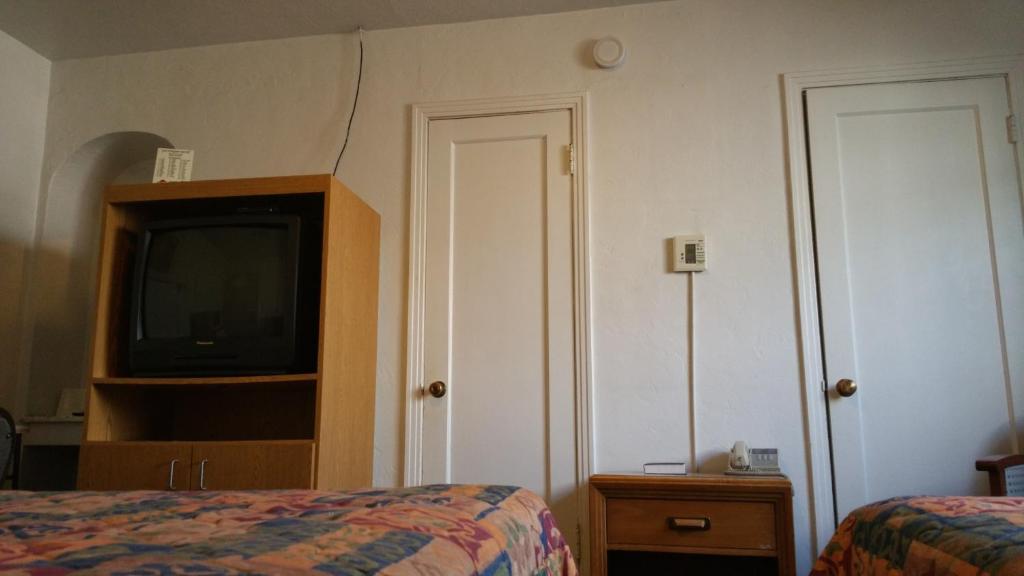 San Joaquin Motel - Tweepersoonskamer Met Twee Tweepersoonsbedden
