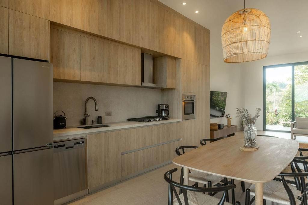 Kuchyň nebo kuchyňský kout v ubytování Oceanview Home with Pool in Venao