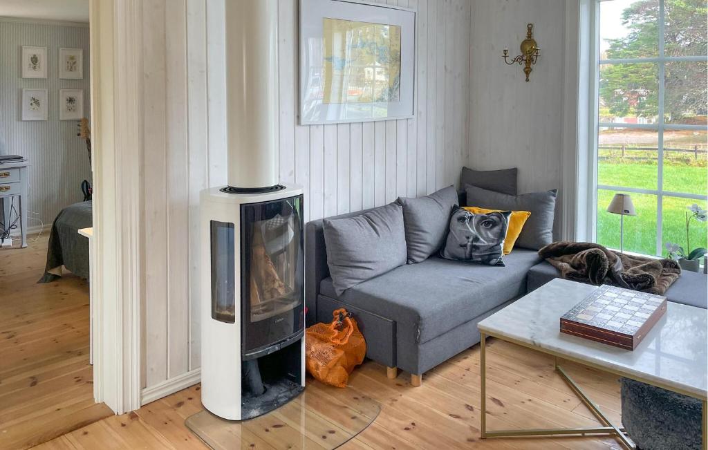 Cozy Home In Husby-Rekarne With Sauna