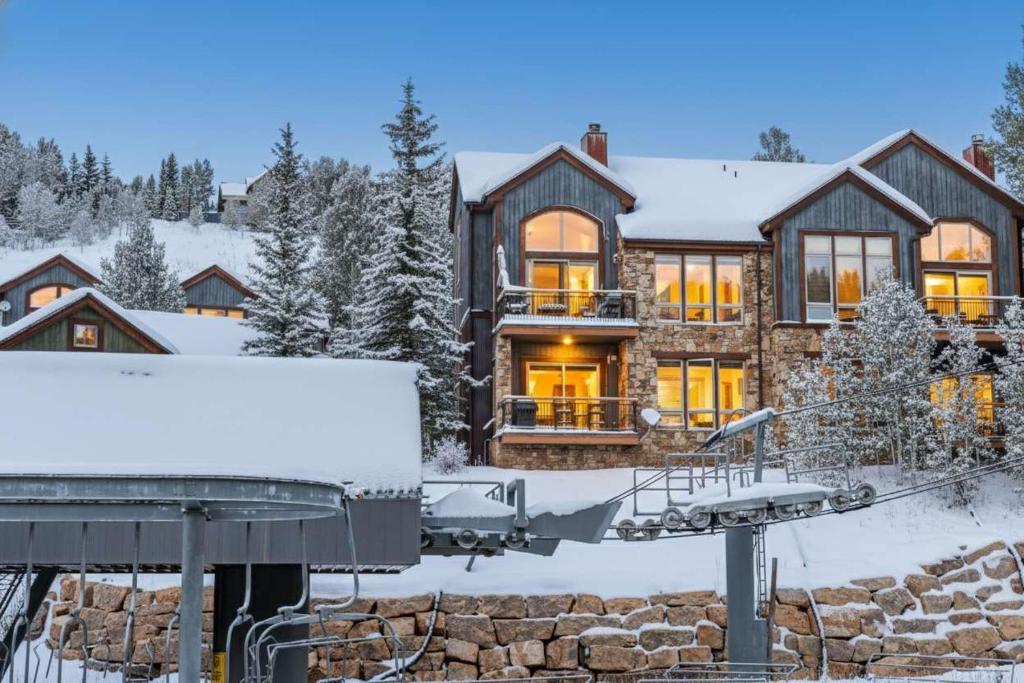 Picture Idea: Upscale Ski In Out Condo 40 To Chondola Lift Telluride