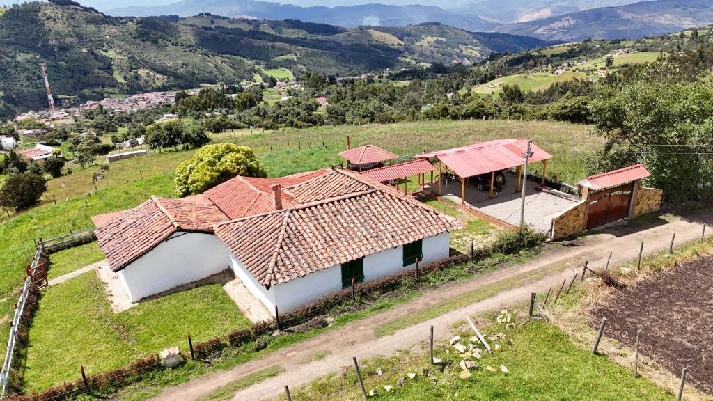 Un paisaje natural cerca de la casa vacacional