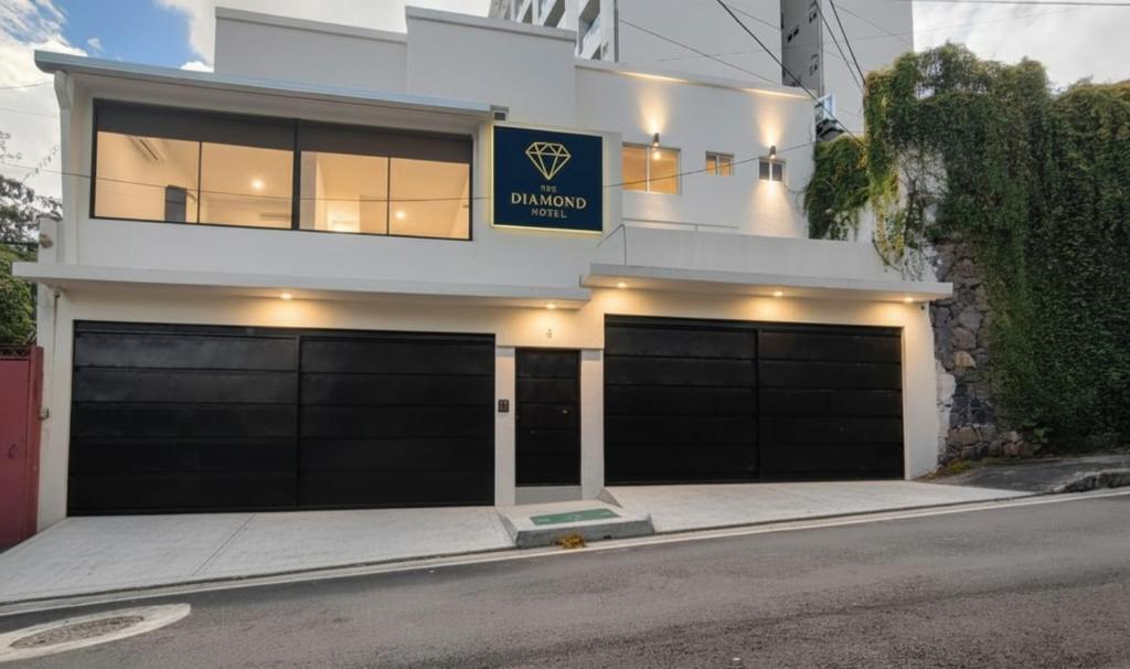 Φωτογραφία από το άλμπουμ του The Diamond Hotel San Benito στο Σαν Σαλβαδόρ