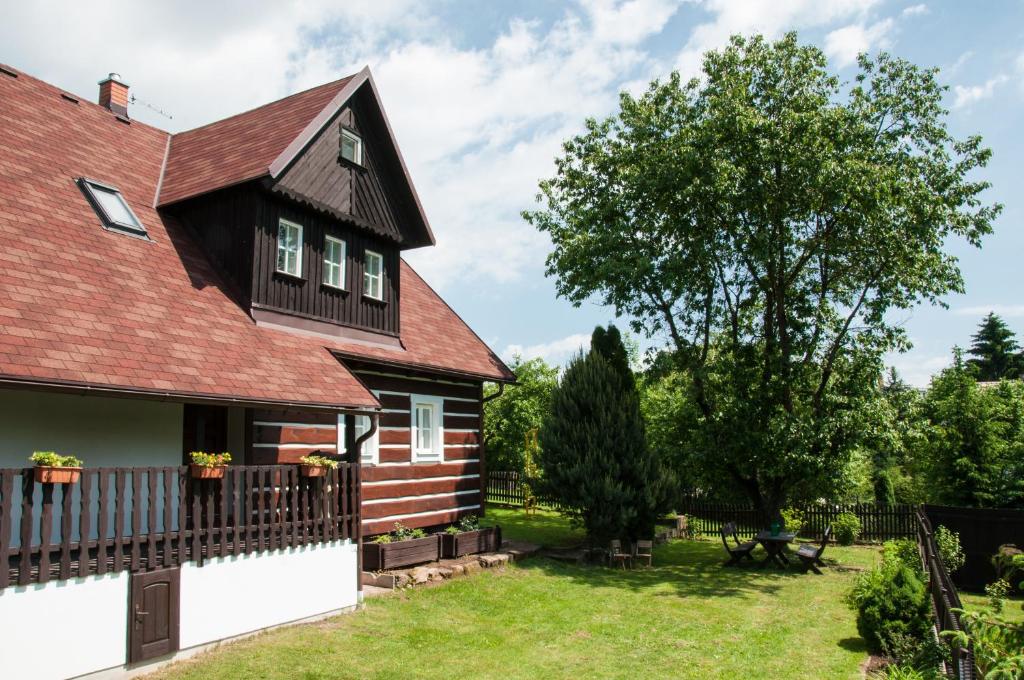 Zahrada ubytování Chalupa nad Popelkou