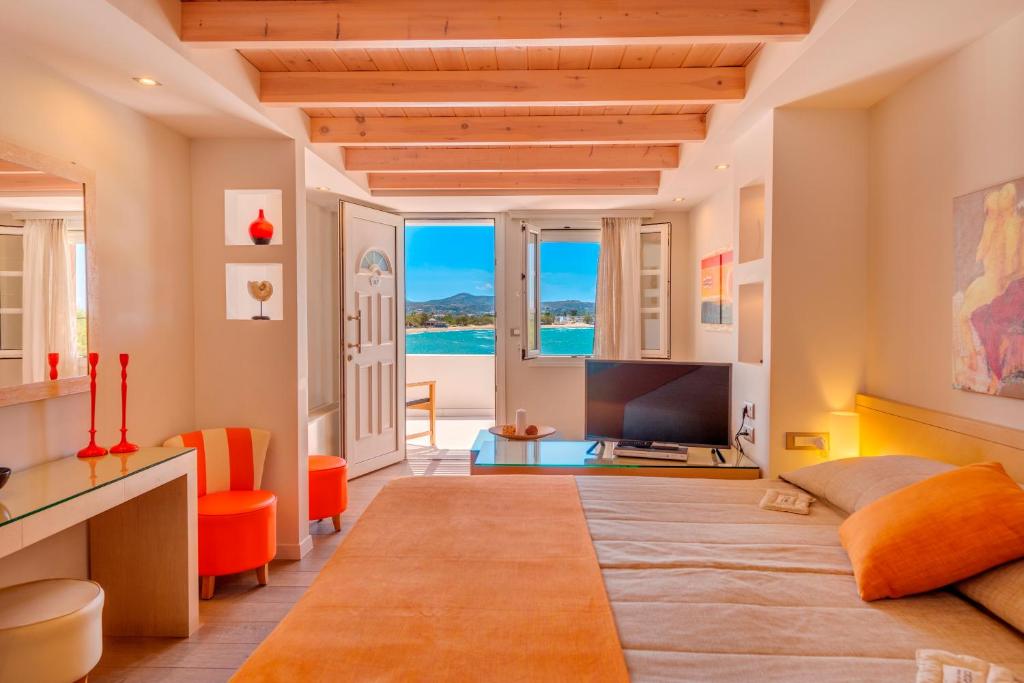 Nissaki Beach Hotel - Suite With Sea View