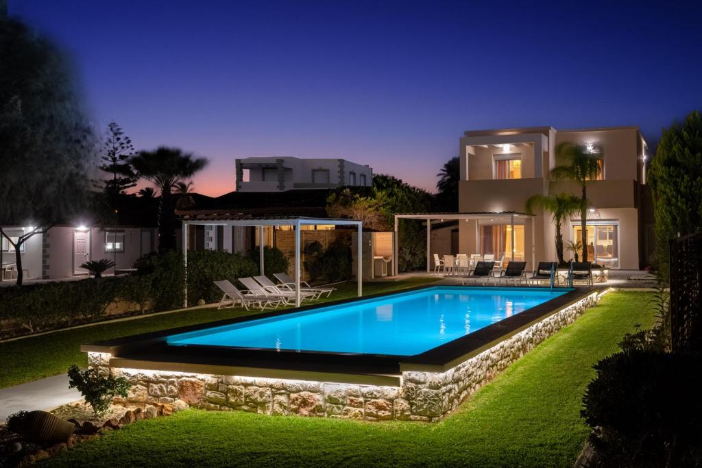 Πισίνα στο ή κοντά στο Sea Homes Villas- Villa Alberto