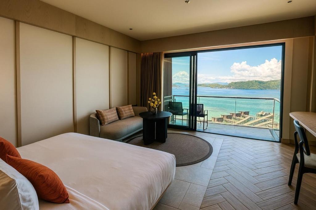 Katamaran Hotel & Resort Komodo - 2