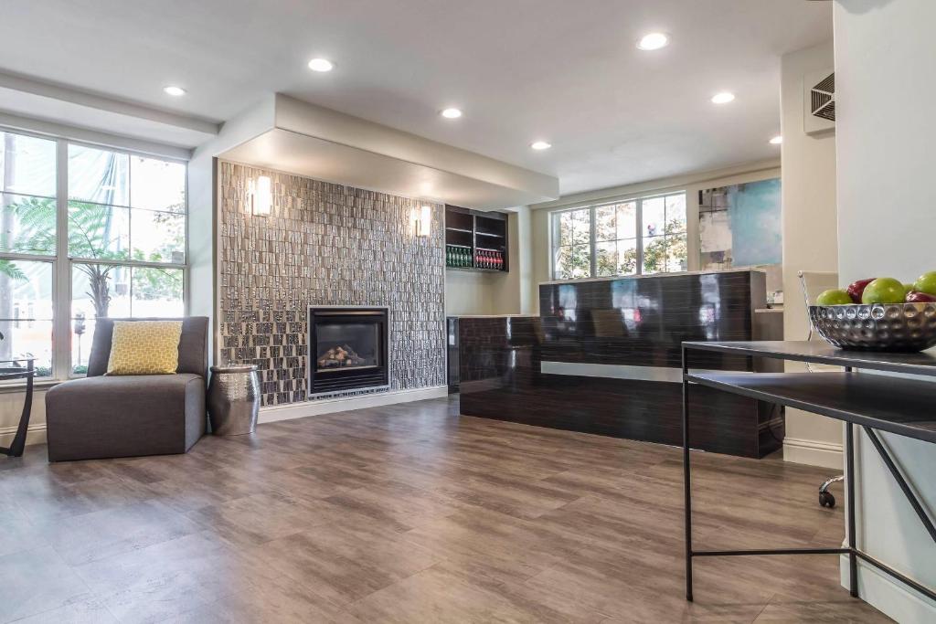 Inn Off Capitol Park, an Ascend Collection Hotel photo