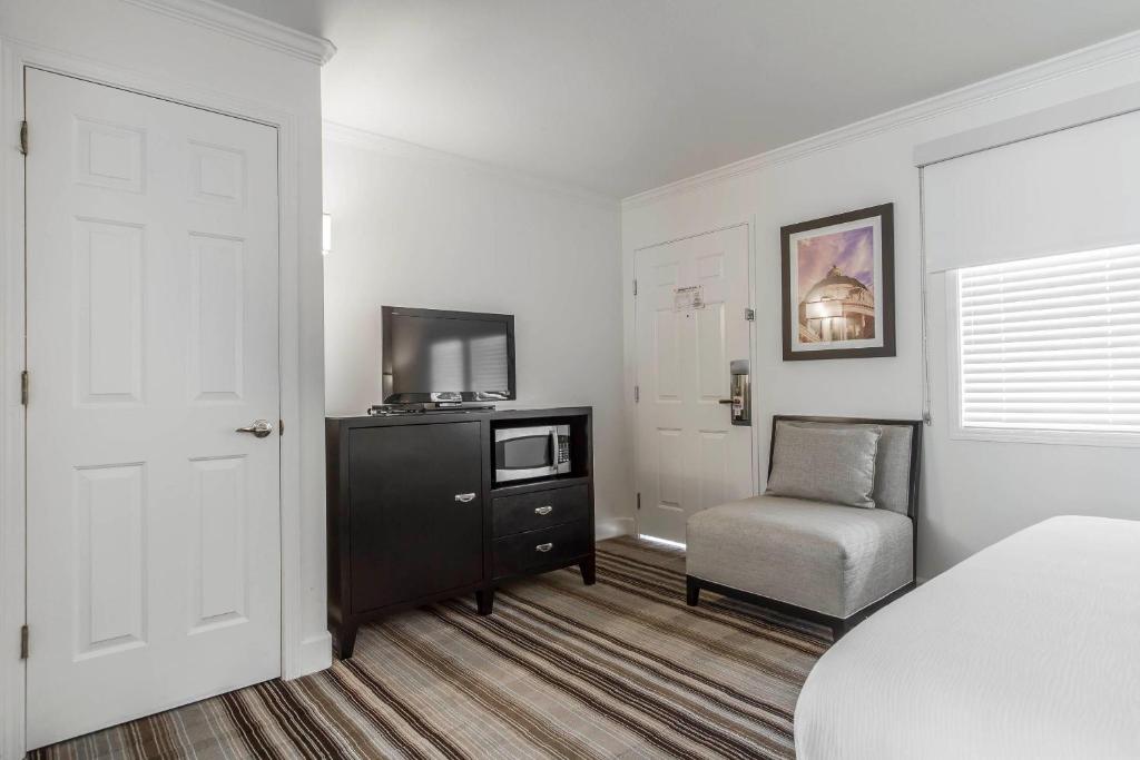 Inn Off Capitol Park, an Ascend Collection Hotel photo