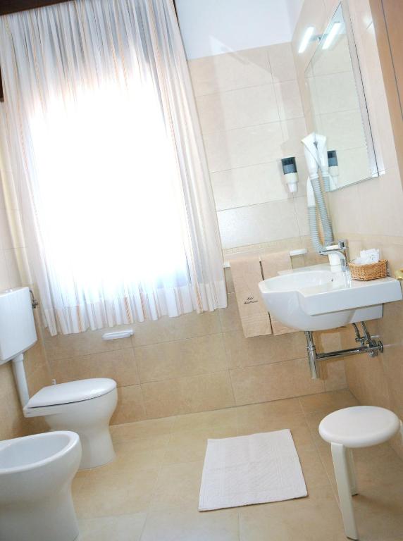 Koupelna v ubytování Hotel Giacomazzo