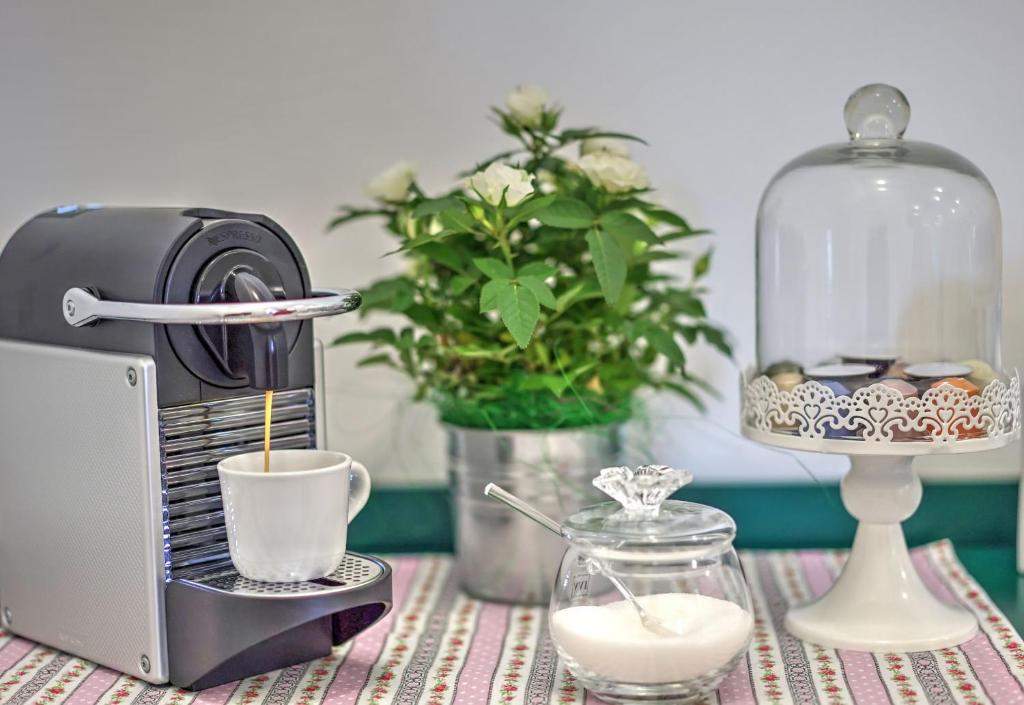 Coffee and tea making facilities at Dall'Architetto
