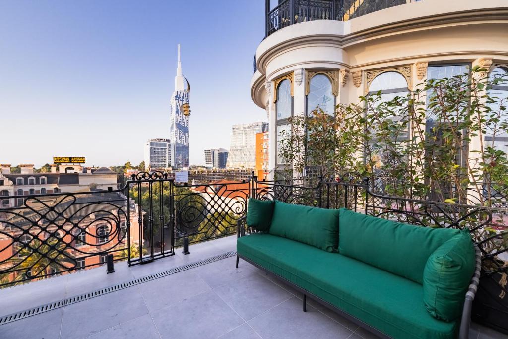 Hotel Indigo Batumi - Old Town by IHG در باتومی