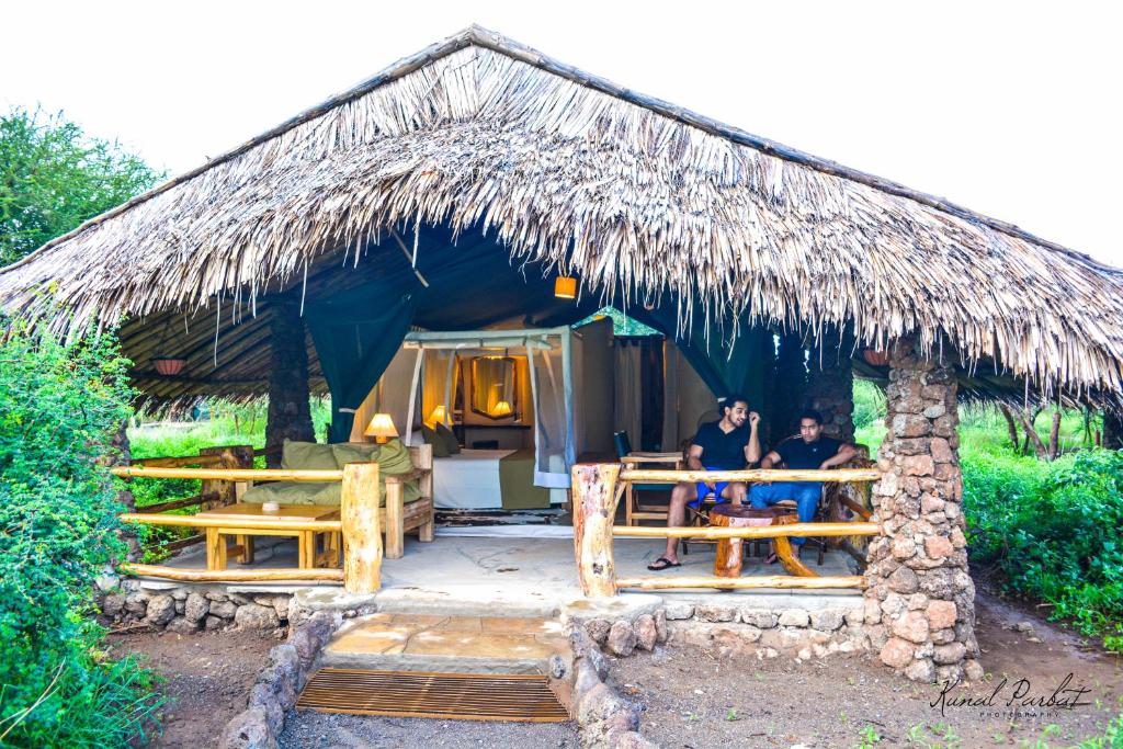 Zahrada ubytování Kibo Safari Camp
