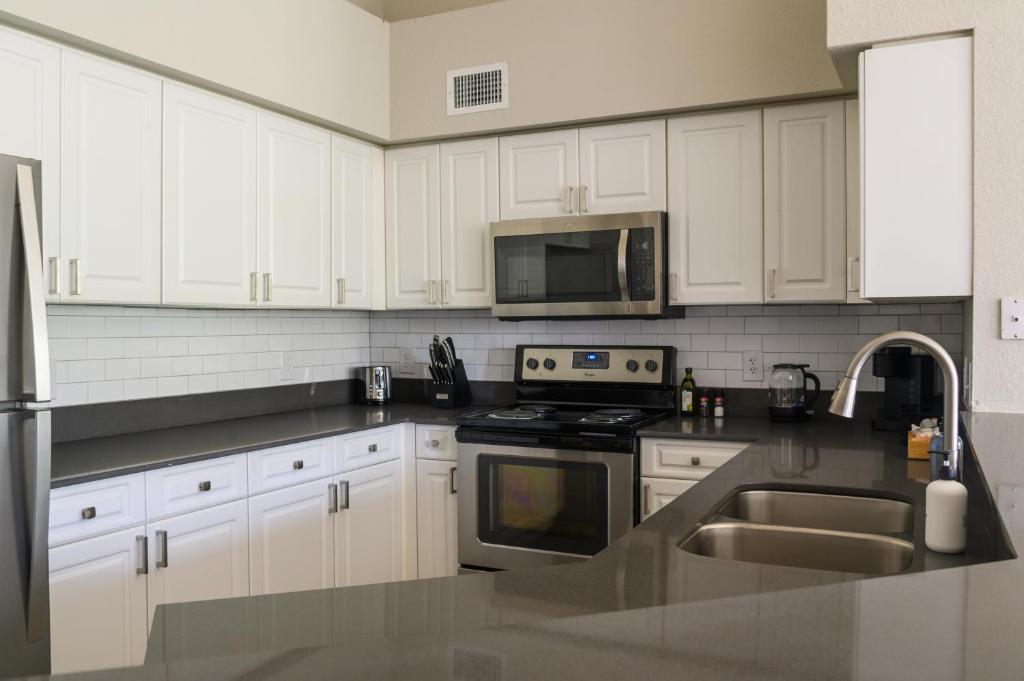 Kasa Wellington South Florida photo