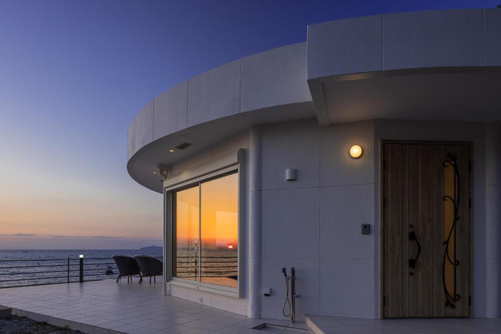 Nespecifikovaný výhled na moře nebo výhled na moře při pohledu z vily