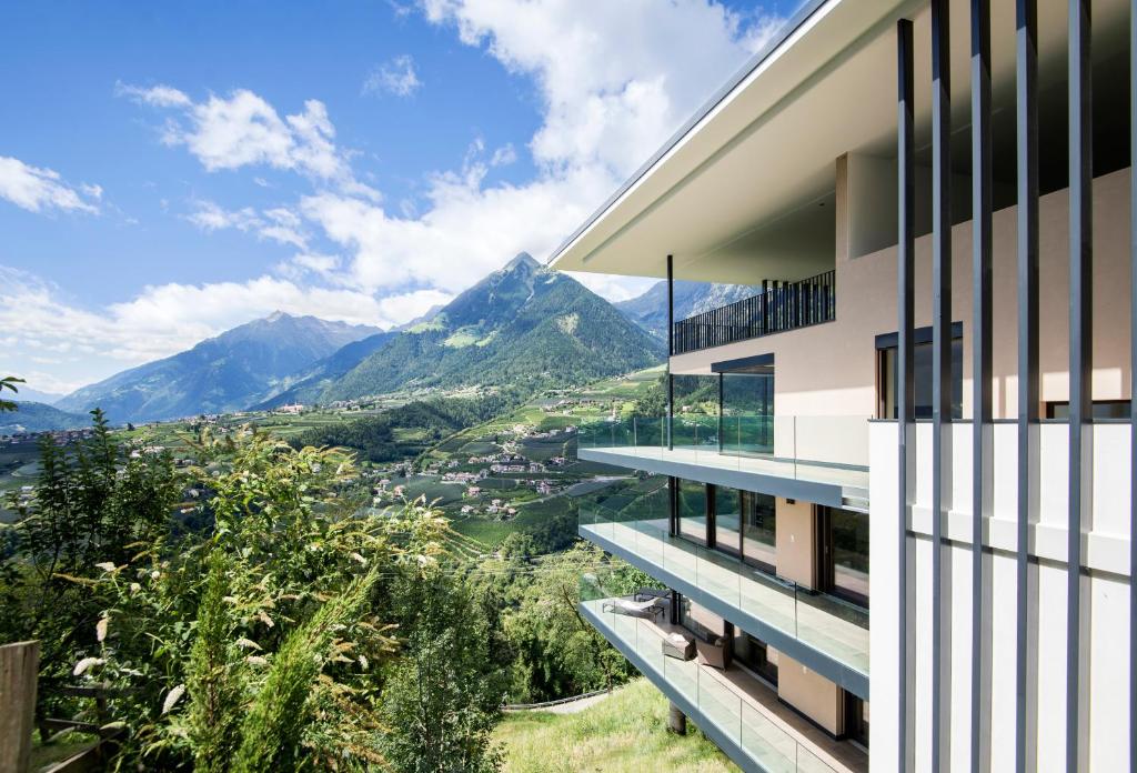 A balcony or terrace at Art & Nature Chalet Anna